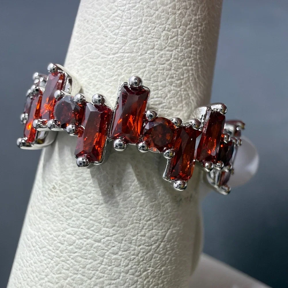 Bomb Party Simplistic and Dreamy Size 6 Ring Garnet CZ RBP6770‎ Rhodium